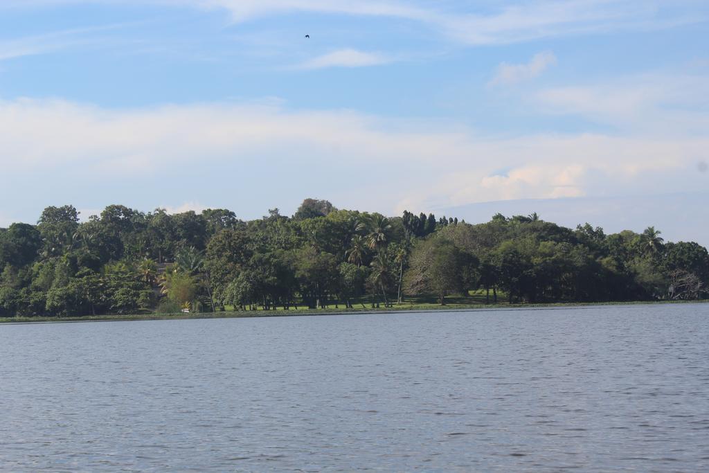 Blue Water Villa Piliyandala Luaran gambar
