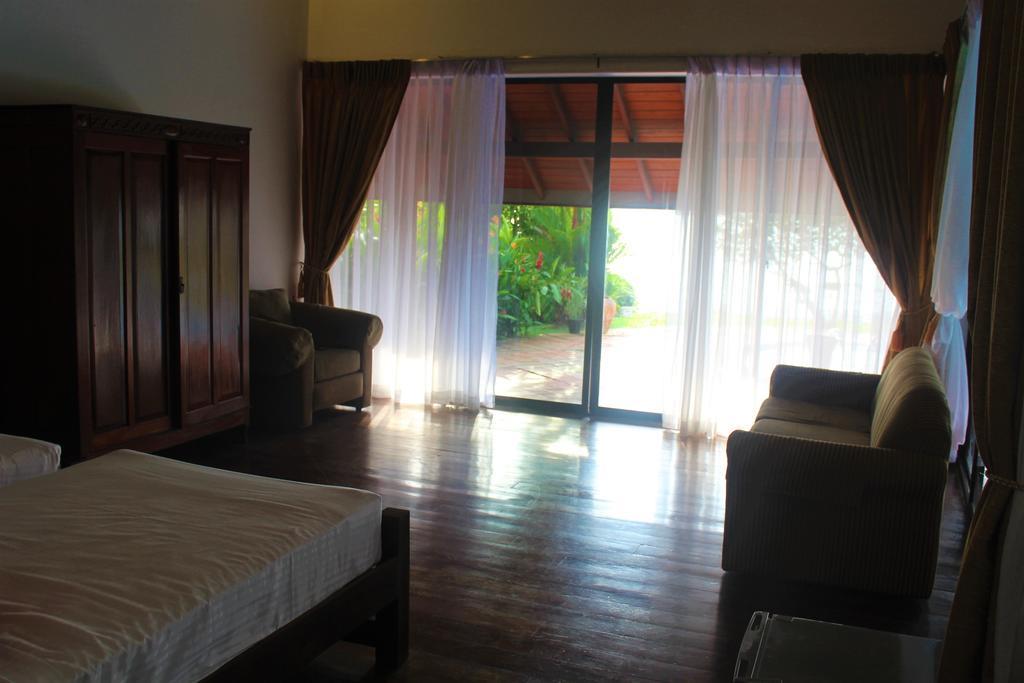 Blue Water Villa Piliyandala Luaran gambar