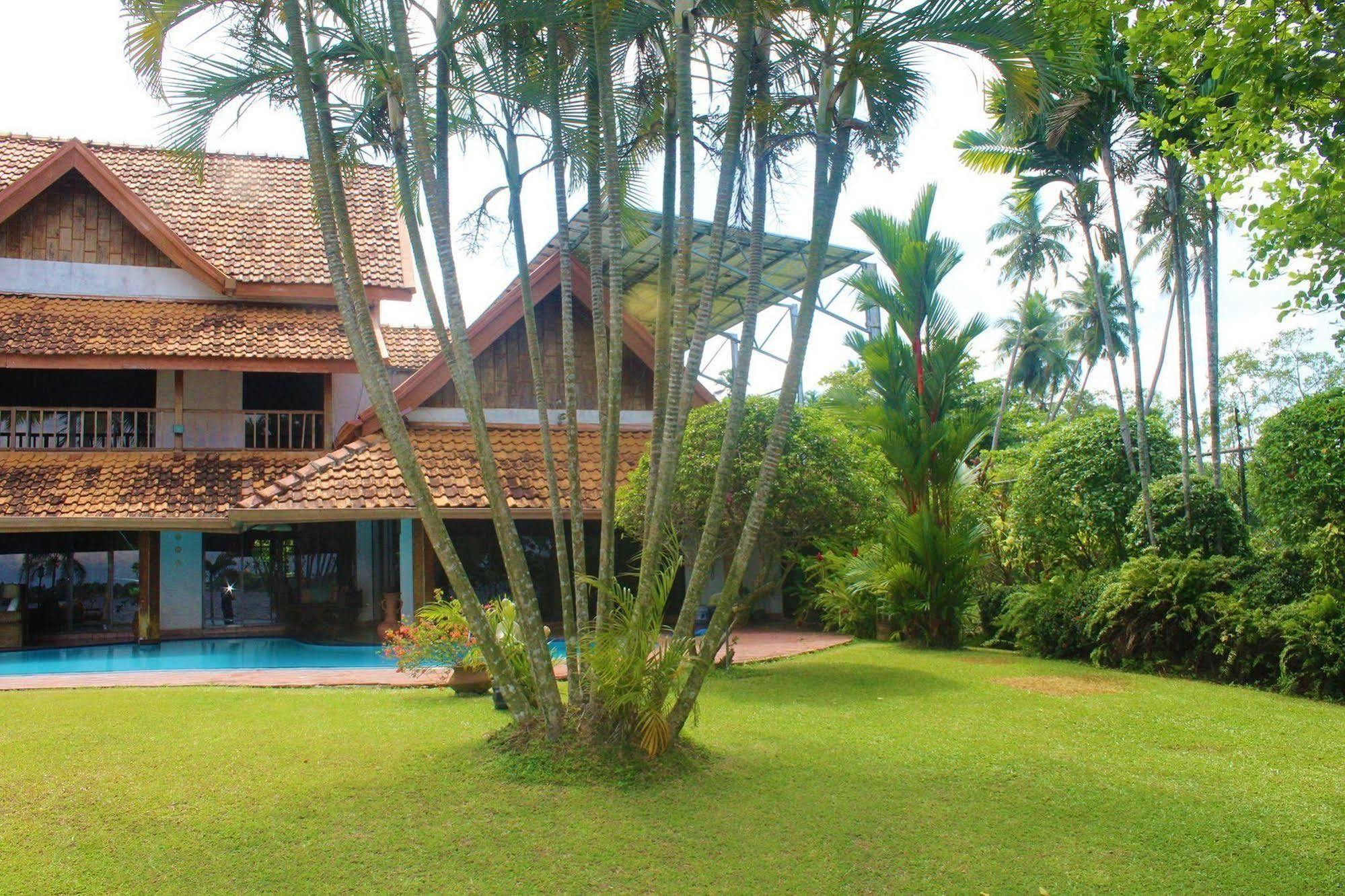 Blue Water Villa Piliyandala Luaran gambar