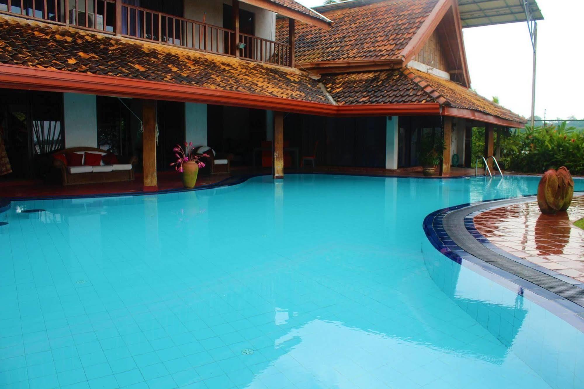 Blue Water Villa Piliyandala Luaran gambar
